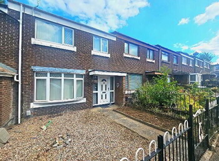 Mid Terraced House For Sale In Ashmount Gardens, Lisburn, BT27