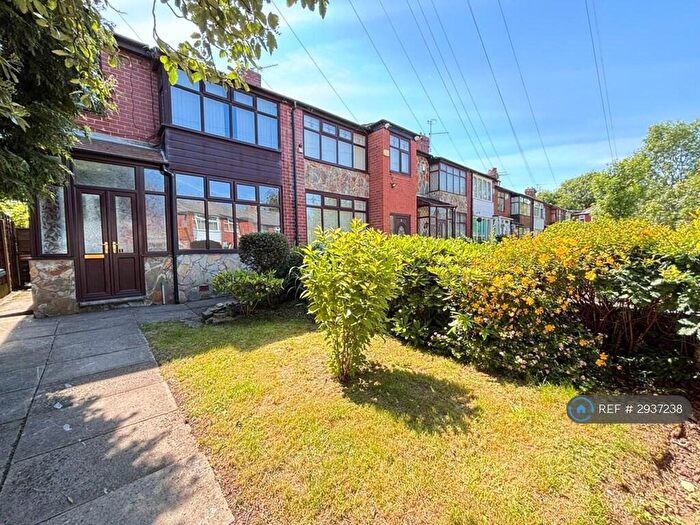 2 Bedroom Semi-Detached House To Rent In Bethel Avenue, Manchester, M35