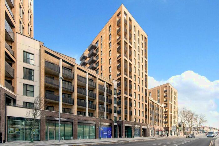 1 Bedroom Flat To Rent In Forest Road, Walthamstow, E17