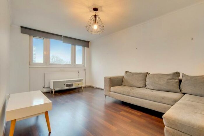 1 Bedroom Flat To Rent In Central Street, Clerkenwell, London, EC1V