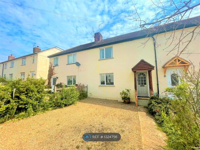 3 Bedroom Terraced House To Rent In Gloucester Road, Guildford, GU2