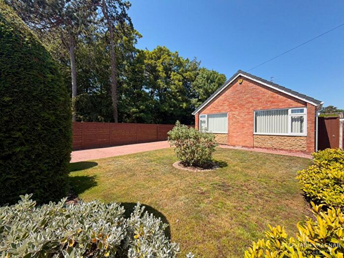 3 Bedroom Detached Bungalow For Sale In Beechwood Drive, Formby, Liverpool, L37