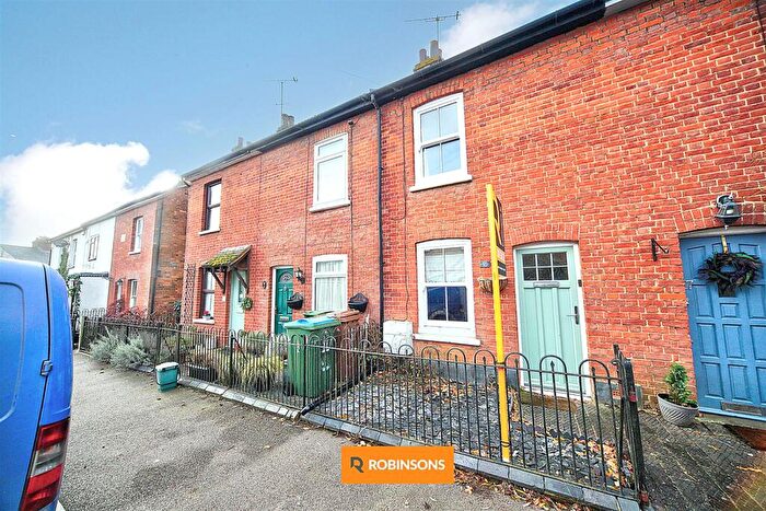 2 Bedroom Terraced House For Sale In Rothschild Road, Wing, LU7