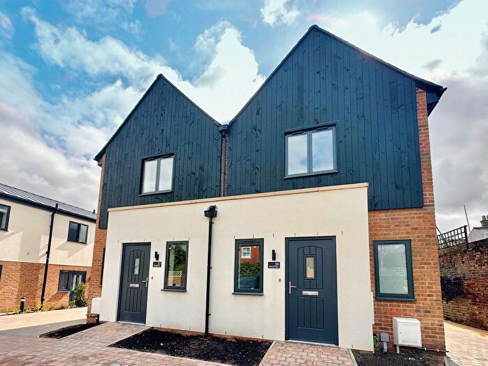 2 Bedroom Semi-Detached House To Rent In Denmark Place, Tring, HP23