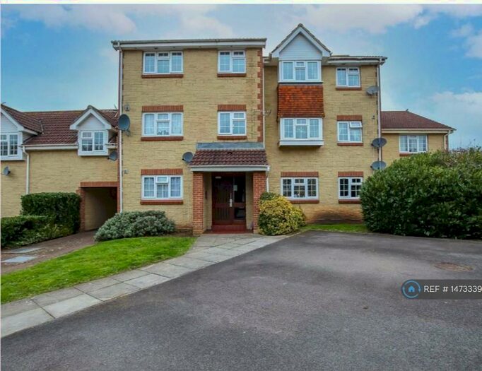 1 Bedroom Flat To Rent In Collett Close, Bristol, BS15