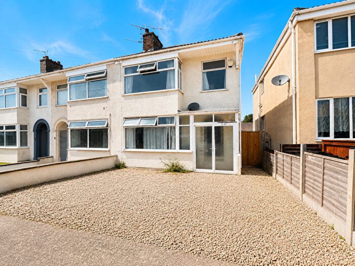 3 Bedroom End Of Terrace House For Sale In Savoy Road, Bristol, BS4