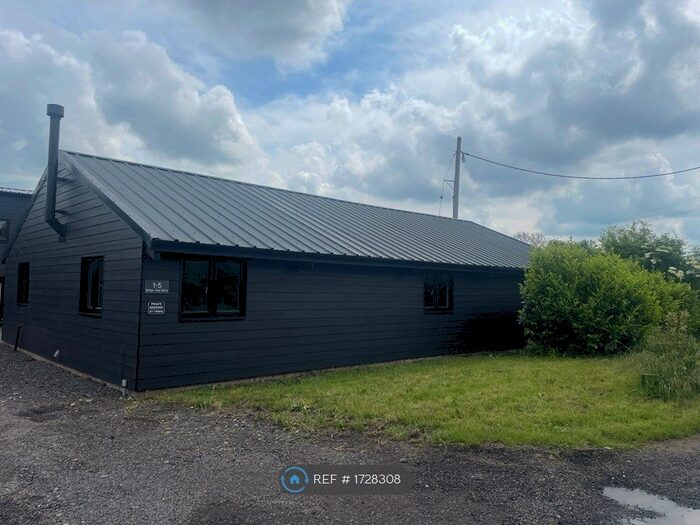 3 Bedroom Bungalow To Rent In Bridge View Barns, Cambridge, CB25