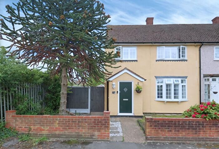 Terraced House For Sale In Hamble Lane, South Ockendon, RM15