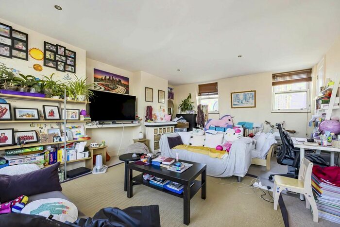 1 Bedroom Flat To Rent In King`S Road, Fulham, SW6