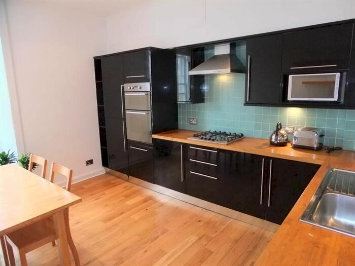2 Bedroom Flat To Rent In Earl Grey Street, Edinburgh, EH3