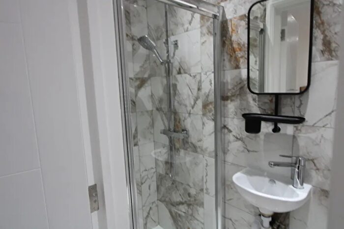 1 Bedroom Flat To Rent In Bridport Road, Thornton Heath, CR7