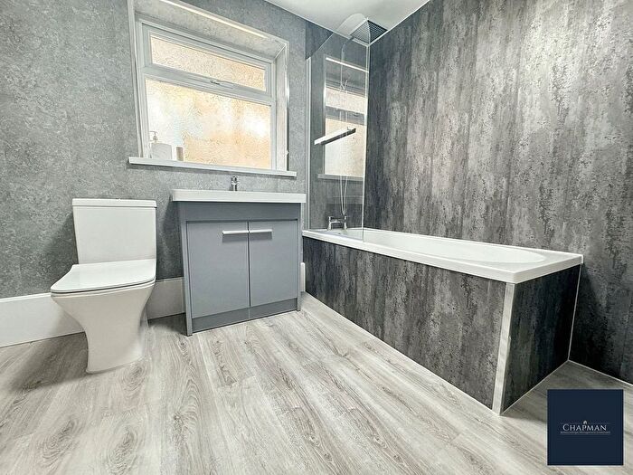 3 Bedroom Terraced House For Sale In Deri Terrace, Tylorstown, CF43