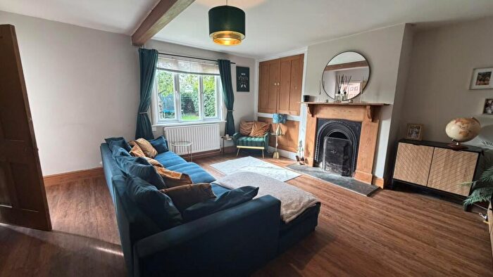 4 Bedroom Detached House To Rent In Mill Hill Farm, Main Road, Anslow, Burton-On-Trent, Staffordshire, DE13