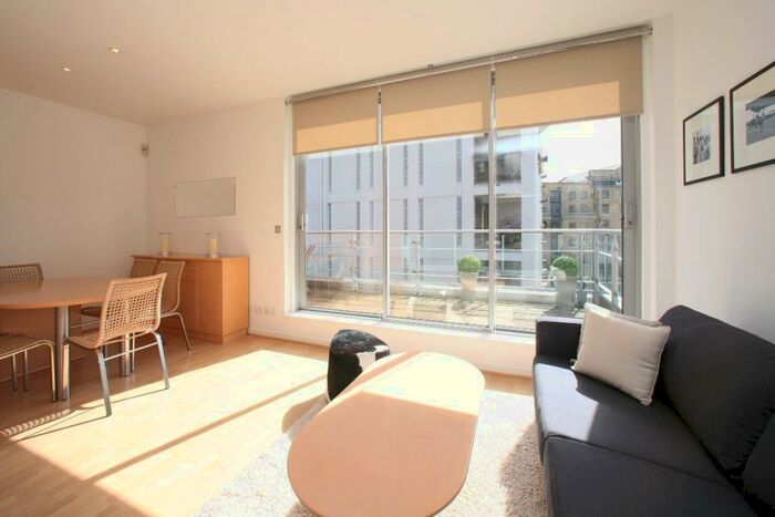 1 Bedroom Flat To Rent In Monza Building, Monza Street, E1W