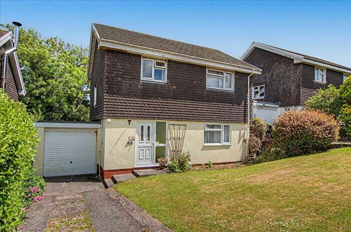 4 Bedroom Detached House For Sale In Lowless Close, SA71