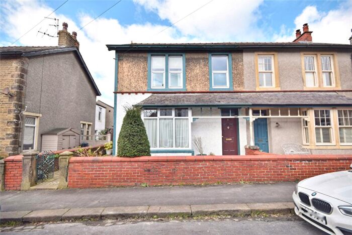 4 Bedroom Semi-Detached House For Sale In Park Avenue, Clitheroe, Lancashire, BB7