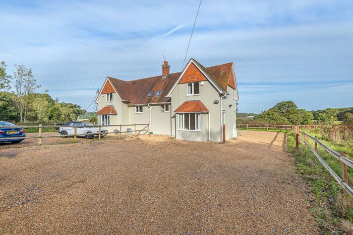 3 Bedroom Semi-Detached House To Rent In Curridge, Berkshire, RG18