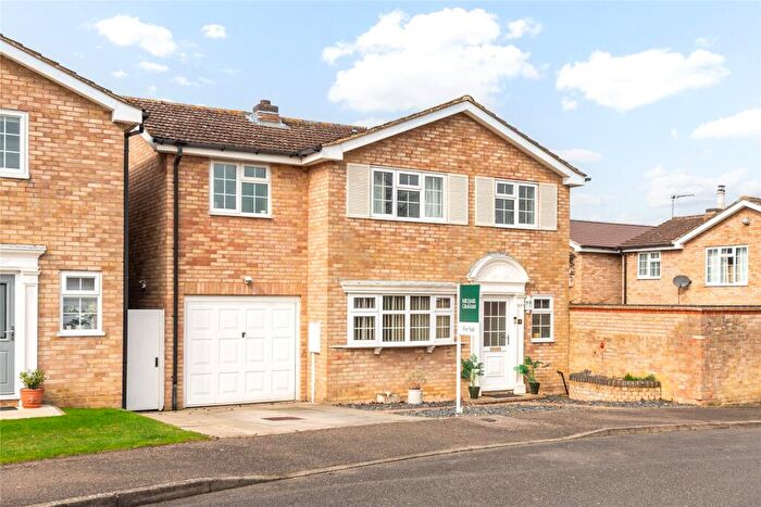 4 Bedroom Detached House For Sale In Kilpin Green, North Crawley, Buckinghamshire, MK16