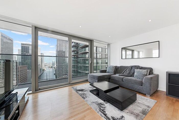 2 Bedroom Apartment To Rent In Landmark West Tower, E14