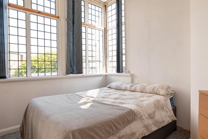 5 Bedroom Private Hall To Rent In Castle Hill, Lancaster, LA1