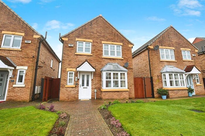 3 Bedroom Detached House For Sale In Flanders Red, Hull, HU7