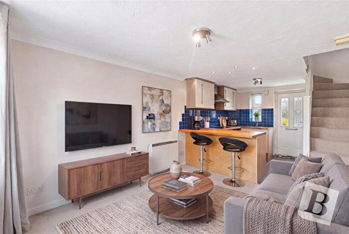 1 Bedroom End Of Terrace House For Sale In Derby Close, Langdon Hills, Basildon, Essex, SS16