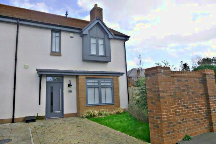 3 Bedroom End Of Terrace House To Rent In Parkgate, Neston, CH64