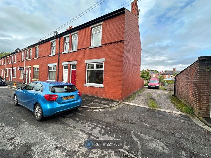 3 Bedroom End Of Terrace House To Rent In Victoria Road, Kirkham, Preston, PR4