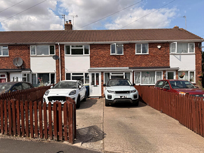3 Bedroom Terraced House For Sale In Kingston Road, Northway, Tewkesbury, GL20
