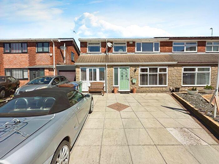 4 Bedroom Semi-Detached House For Sale In Winston Close, Radcliffe, M26