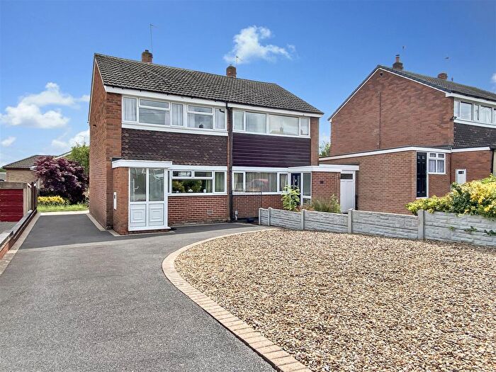 3 Bedroom Semi Detached House For Sale In Westwood Park, Newhall, Swadlincote, DE11