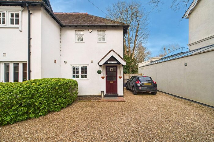 1 Bedroom Semi-Detached House To Rent In Ray Park Avenue, Maidenhead, Berkshire, SL6