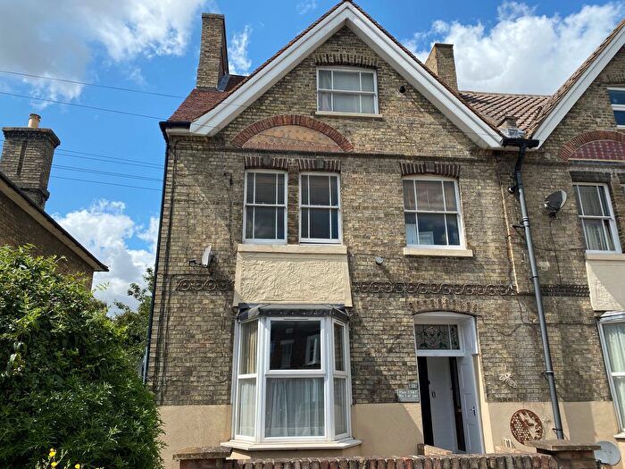 1 Bedroom Flat To Rent In Old North Road, Royston, SG8