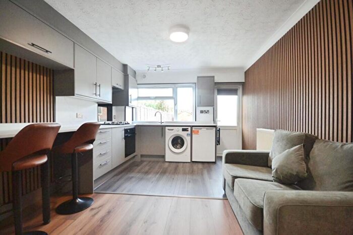 Studio To Rent In Delamere Road, Earley, RG6