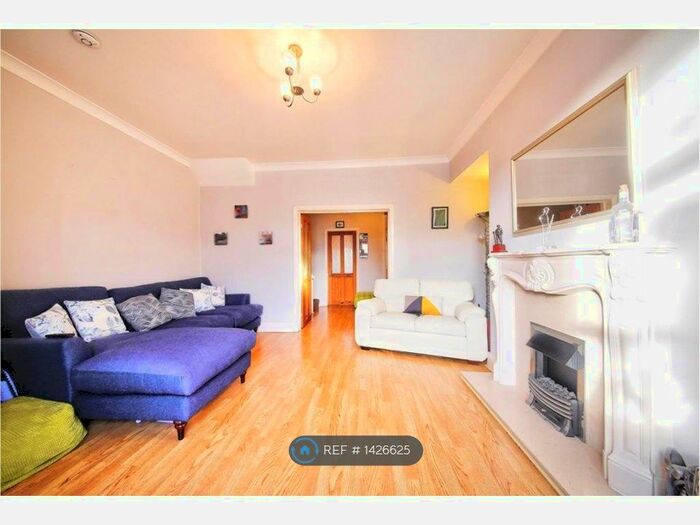 2 Bedroom Terraced House To Rent In Landscape Terrace, Greenside, Ryton, NE40