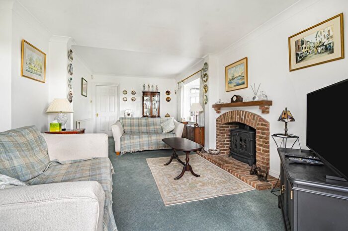 2 Bedroom Detached House For Sale In Downs Lane, Leatherhead, KT22