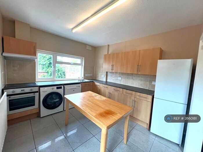 6 Bedroom Terraced House To Rent In Bishop Road, Bristol, BS7