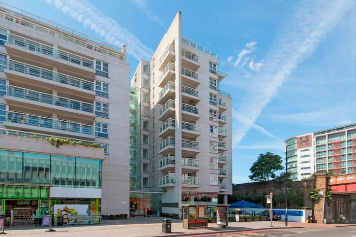 2 Bedroom Flat To Rent In Swish Apartments, Upper Richmond Road, Putney, SW15