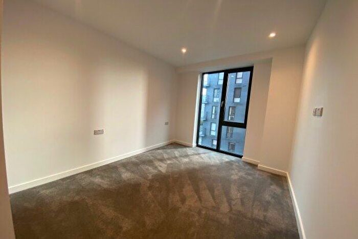 1 Bedroom Flat To Rent In Derwent Street, Salford, M5
