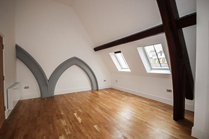 2 Bedroom Flat To Rent In London Road, Dover, CT17