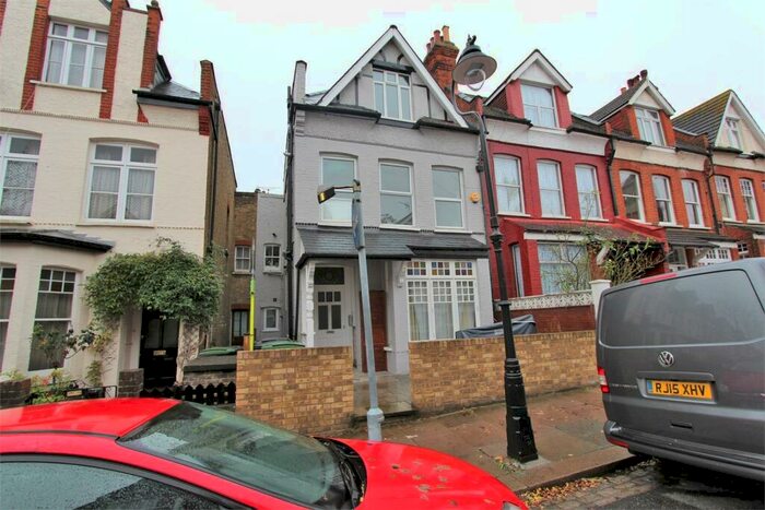 Studio To Rent In Nelson Road, Crouch End, N8