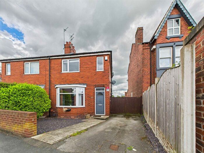 2 Bedroom Semi-Detached House To Rent In Love Lane, Pontefract, WF8