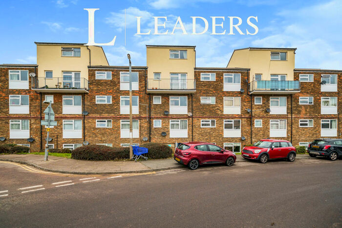 1 Bedroom Flat To Rent In The Conyers, Harlow, CM20