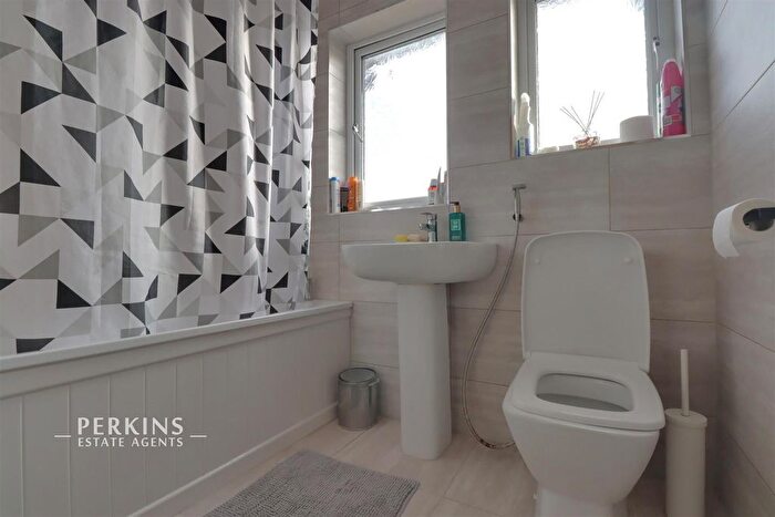 3 Bedroom Terraced House For Sale In Jeymer Drive, Greenford, UB6