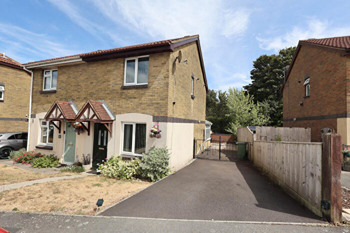 2 Bedroom Semi-Detached House For Sale In Willow Drive, Shepton Mallet, BA4