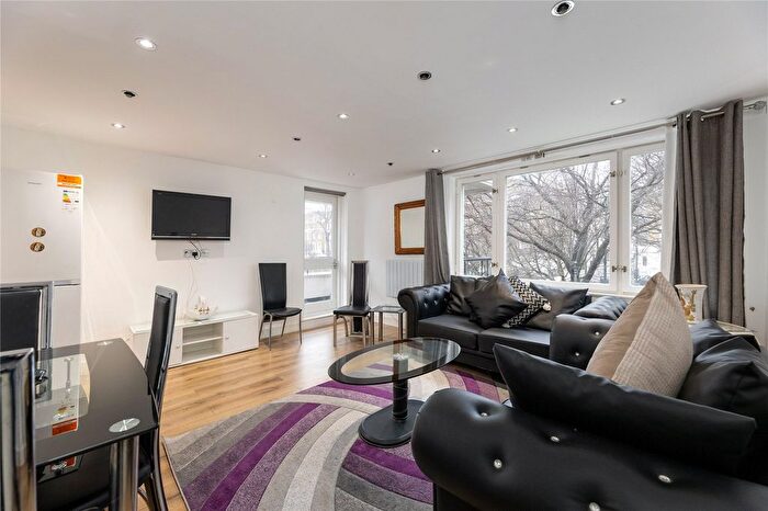 1 Bedroom Flat For Sale In Southwick Street, London, W2