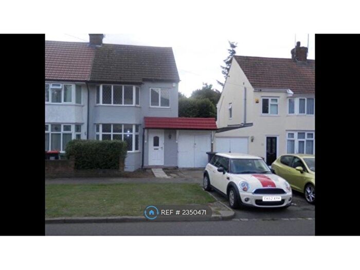 3 Bedroom Semi-Detached House To Rent In Ridgeway Avenue, Dunstable, LU5