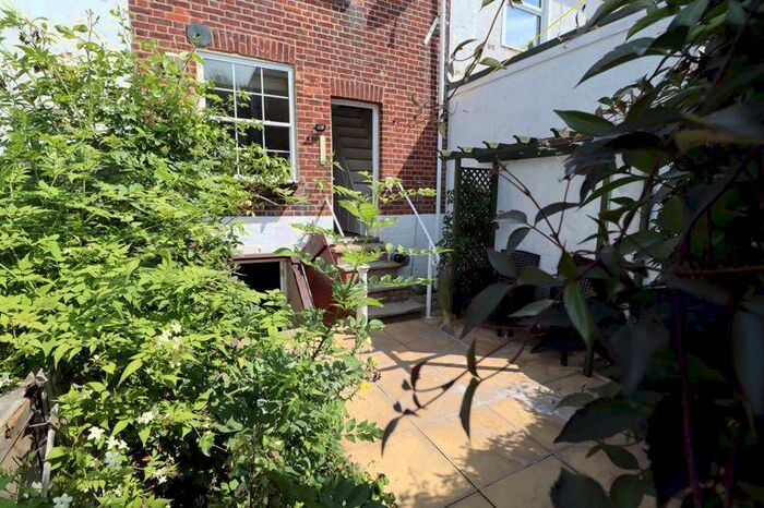 2 Bedroom Terraced House To Rent In Queens Road, Wivenhoe, CO7