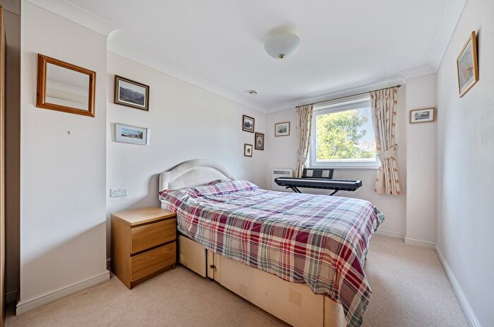 2 Bedroom Flat For Sale In Fisher Street, Paignton, Devon, TQ4