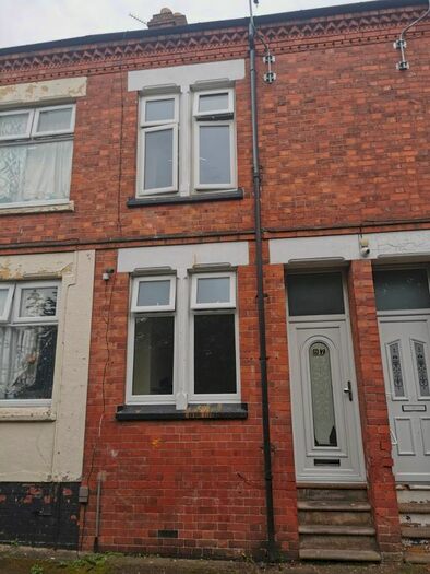 3 Bedroom Terraced House To Rent In Whinchat Road, Leicester, Leicestershire, LE5